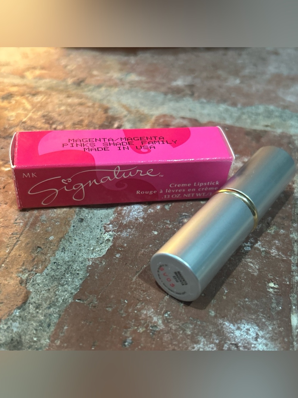 Mary Kay signature crème lipstick magenta New in box